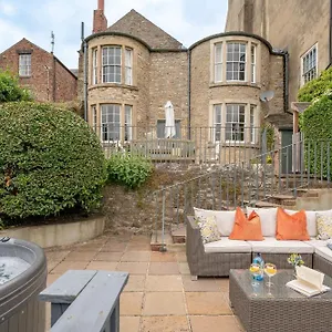 https://villa-30-frenchgate.yorkshirehotels.net